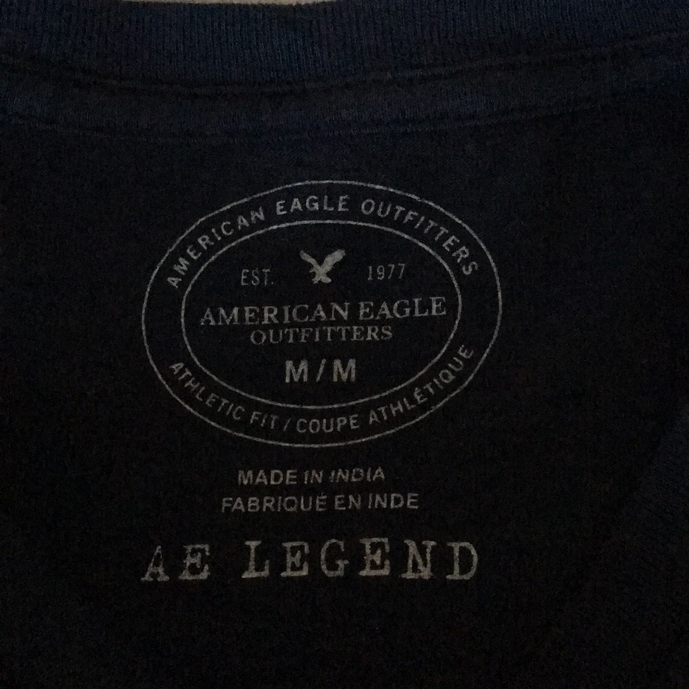 American Eagle shirt - Picture 2 of 2